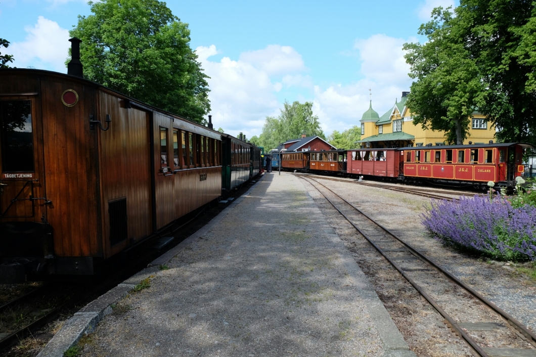 Östra Södermanlands Järnväg (älteste Museumseisenbahn Schwedens) bei Mariefred